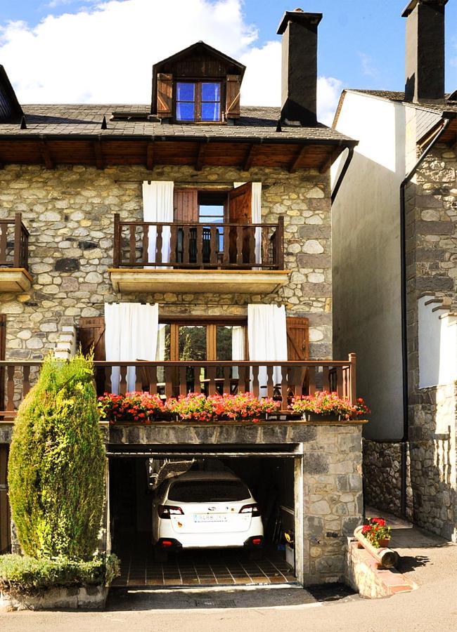 Chardin D'Alto-Apartamentos Chardins Benasque Exterior photo